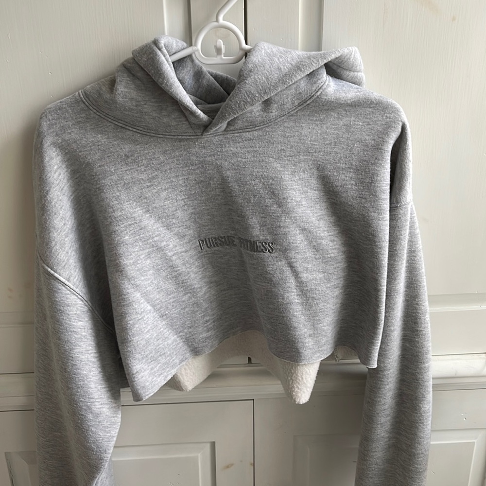 pursue fitness oversized cropped hoodie